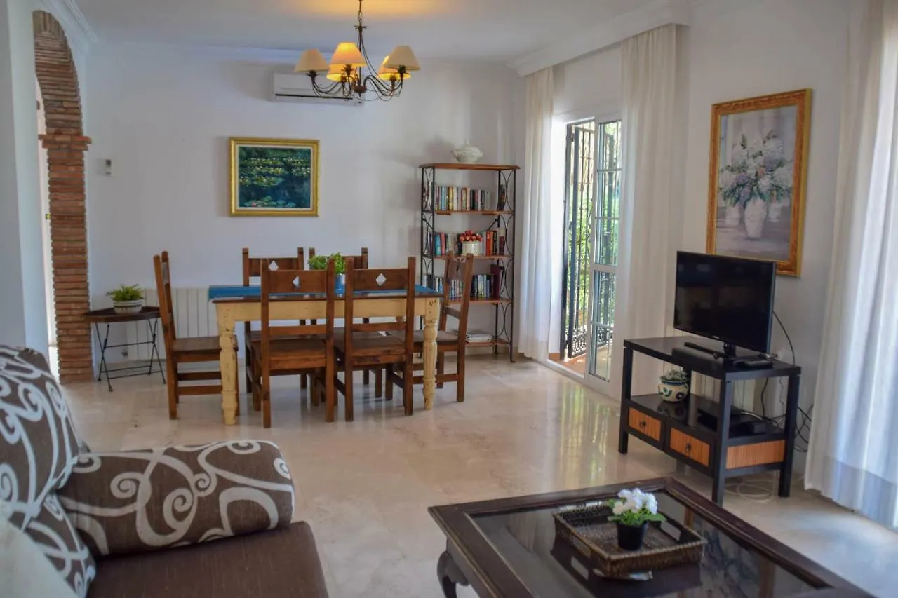 Nerja Paradise Rentals - Villa Flamingo