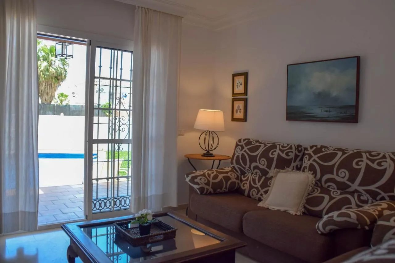 Nerja Paradise Rentals - Villa Flamingo location